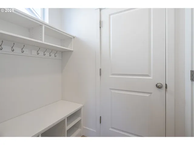 $639,800 | 1565 South Quartz Street, Cornelius, OR 97113