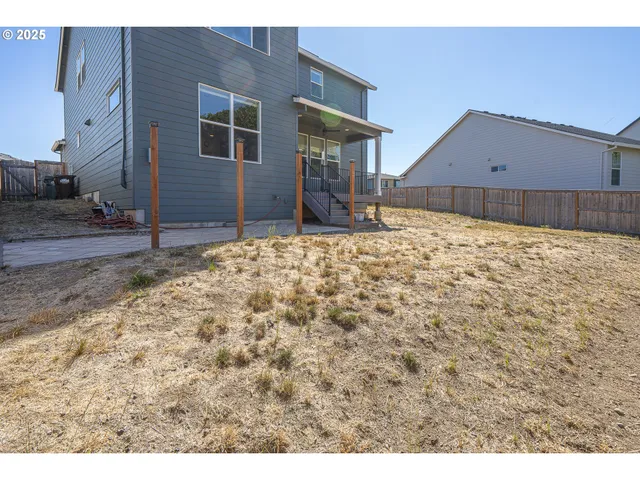 $639,800 | 1565 South Quartz Street, Cornelius, OR 97113