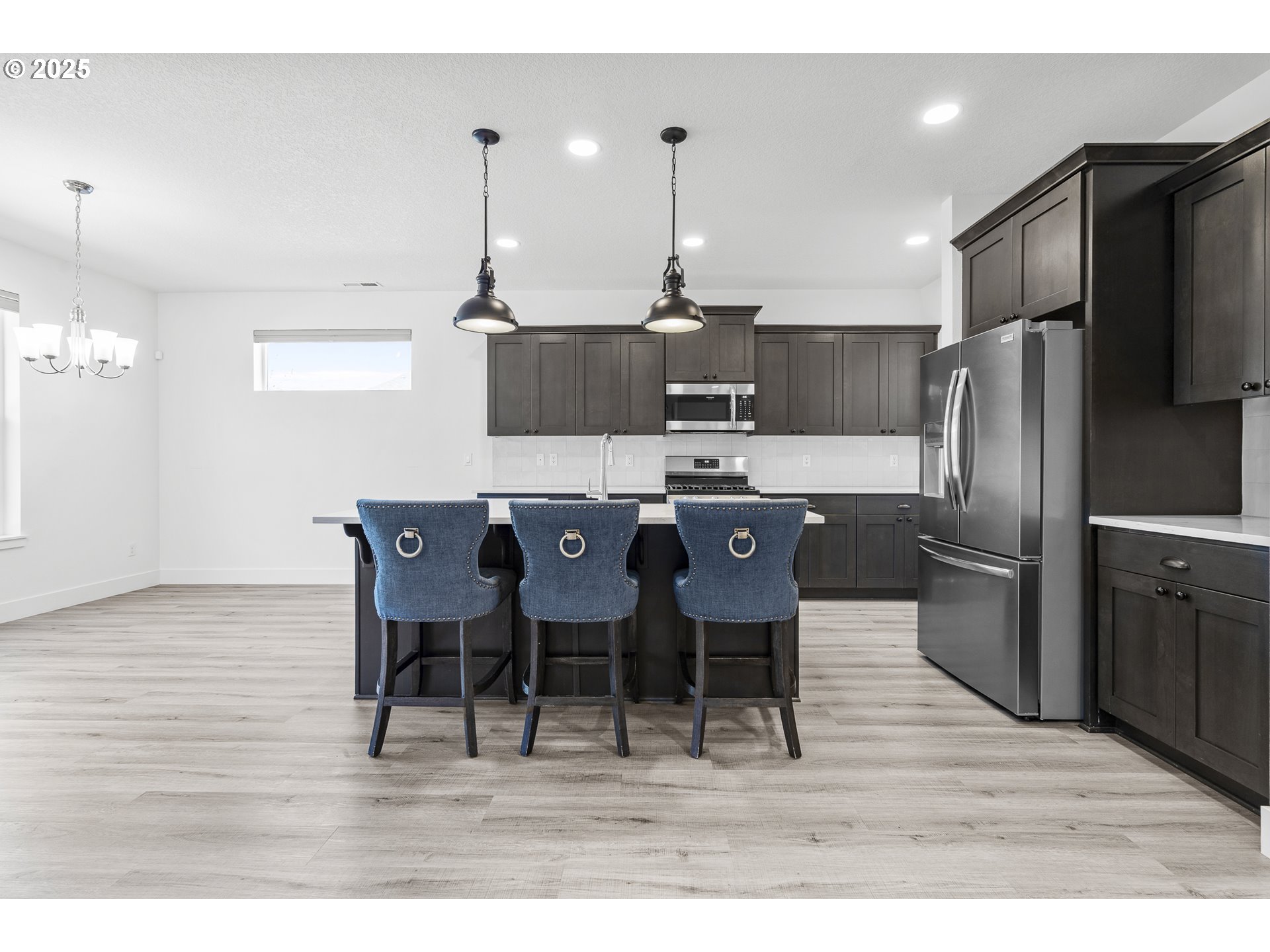 1565 South Quartz Street Cornelius, OR 97113 - Photo 5 of 46