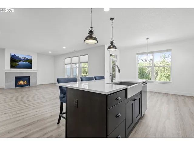 $639,800 | 1565 South Quartz Street, Cornelius, OR 97113