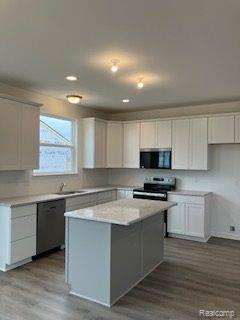 7884 Willis Road Ypsilanti, MI 48197 - Photo 2 of 19 Kitchen