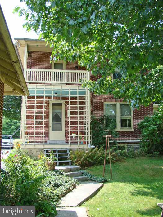 1470 Oregon Road Leola, PA 17540 - Photo 6 of 29