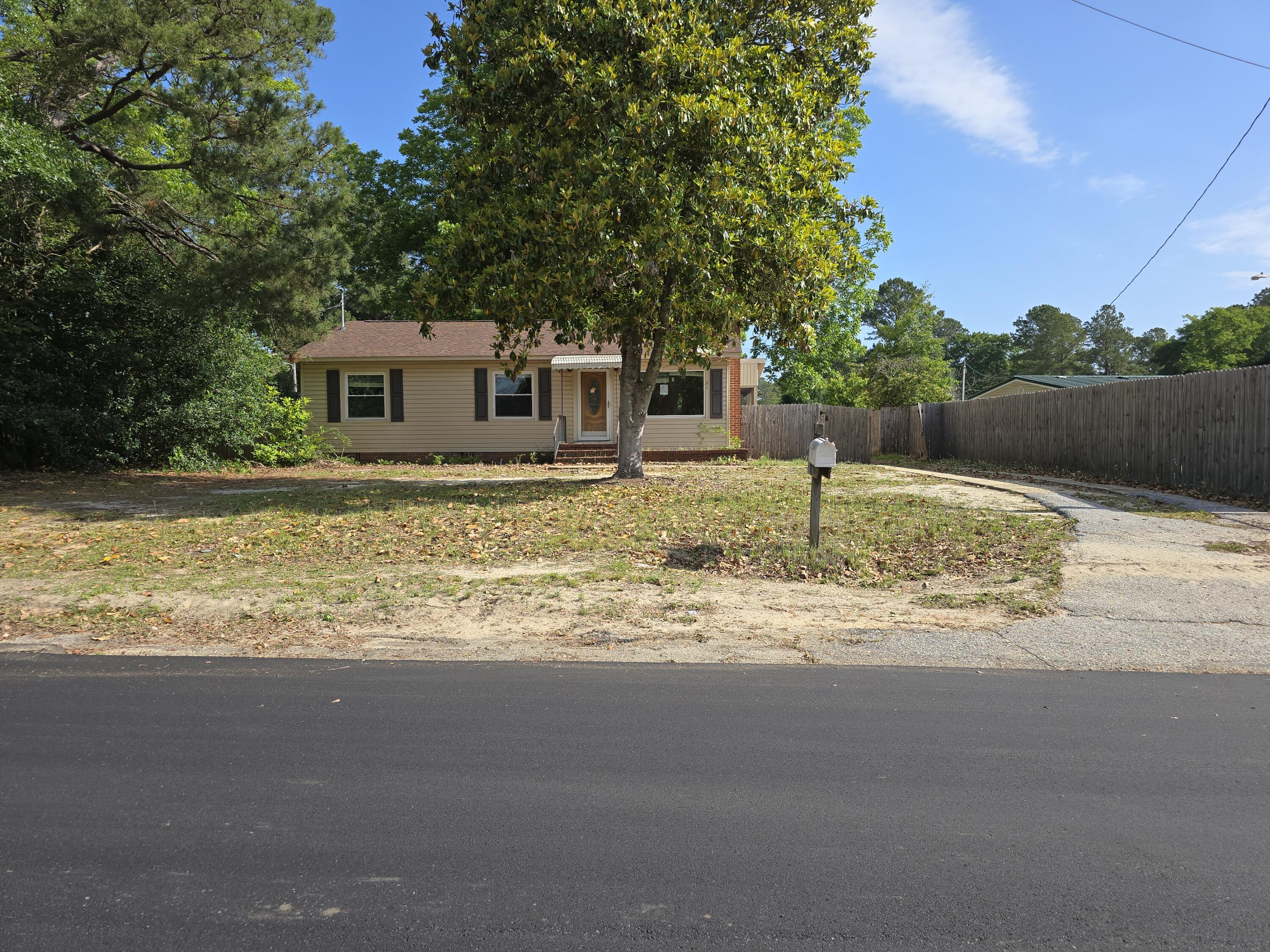 21 Vernon Drive Sumter, SC 29150 - Photo 3 of 17