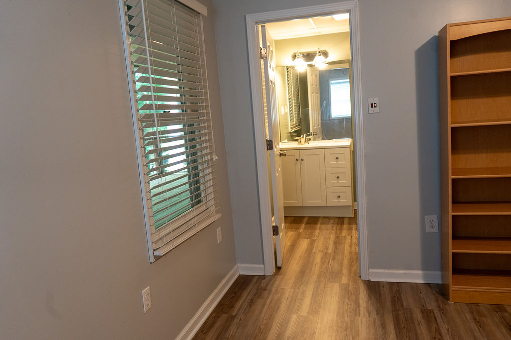 300 Playground Road Walhalla, SC 29691 - Photo 29 of 36