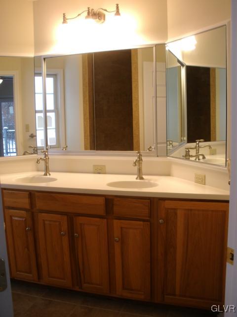 7006 Old Grange Road Slatington, PA 18080 - Photo 8 of 17 Gallery Image 8