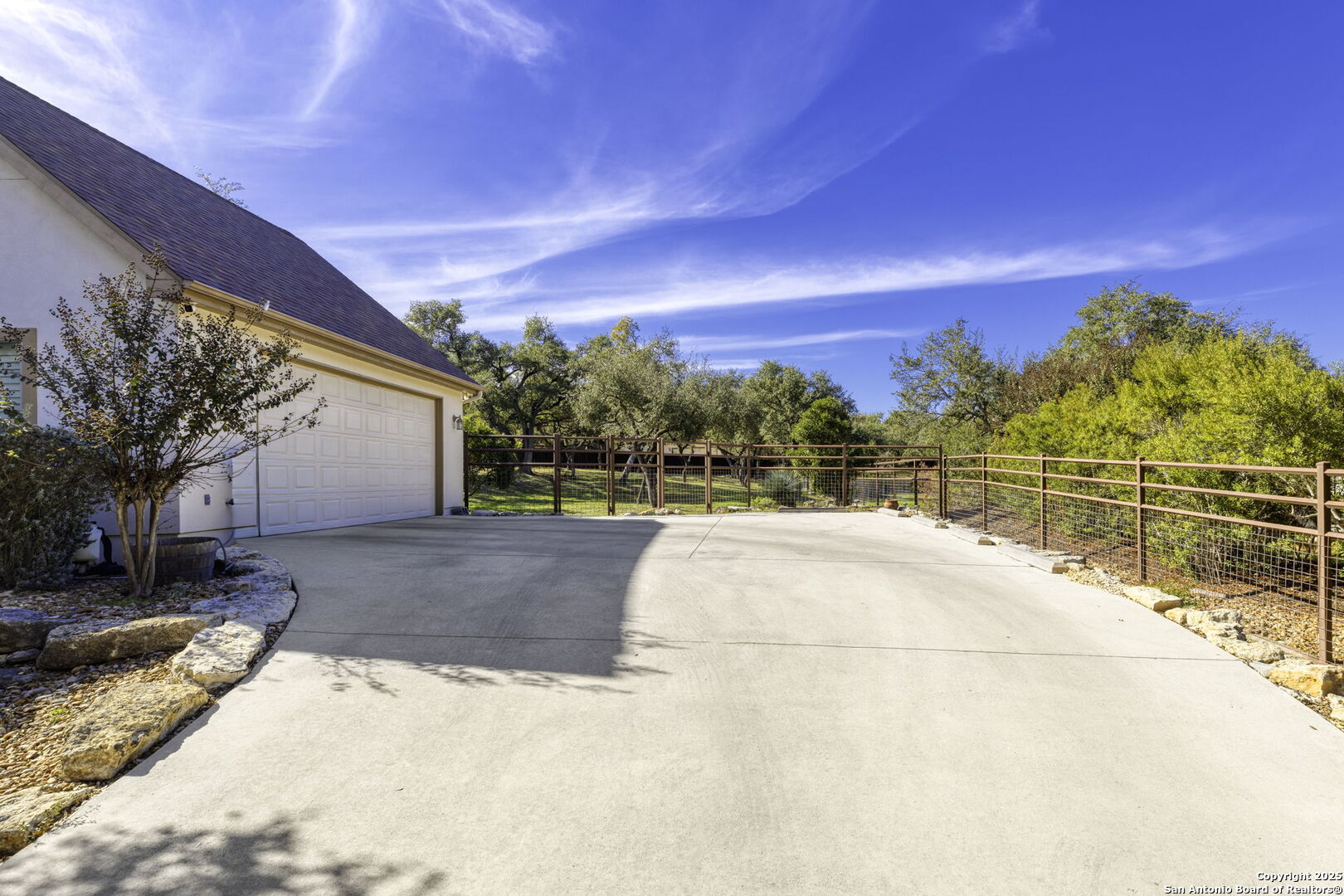 587 Copper Rim Spring Branch, TX 78070 - Photo 7 of 48