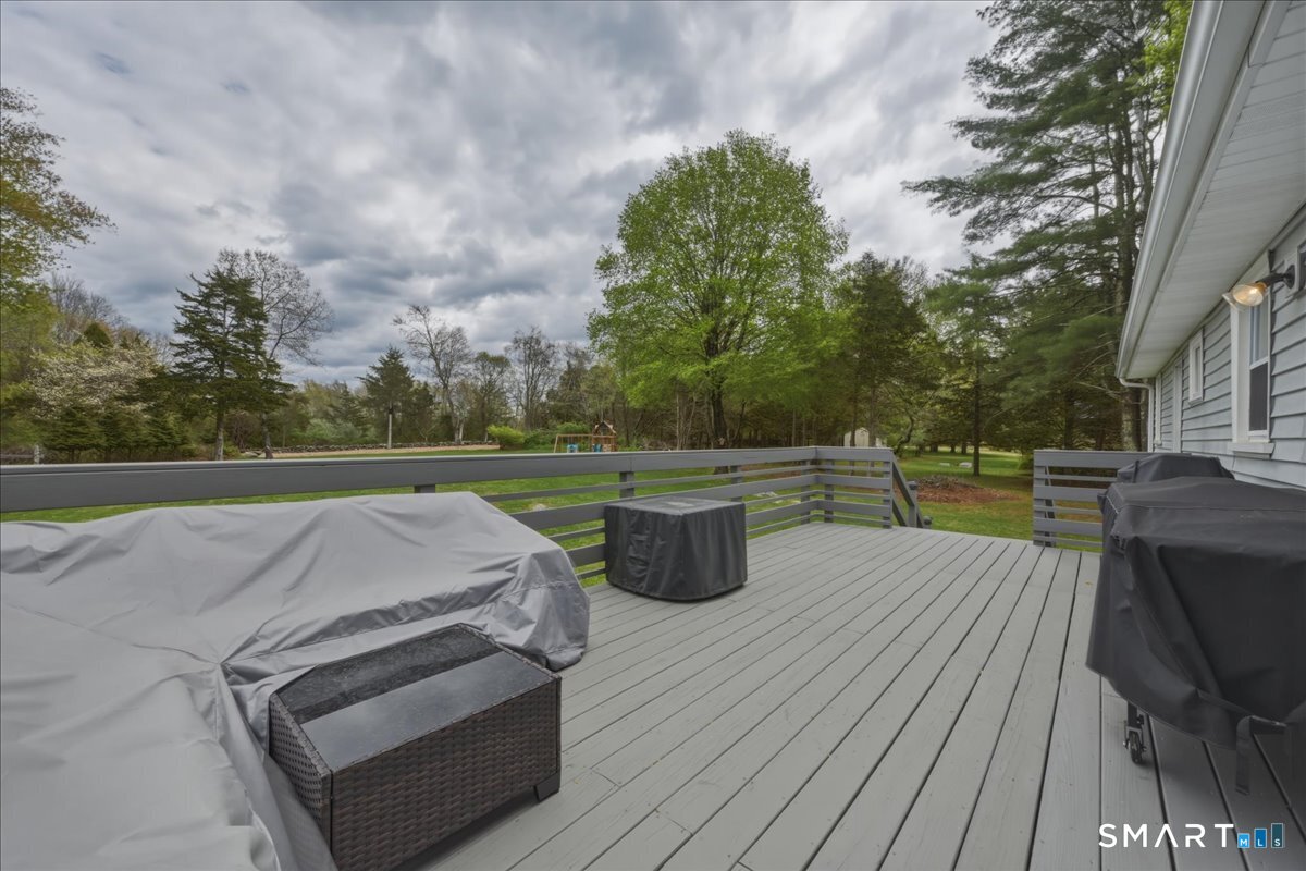946 Shewville Road Ledyard, CT 06339 - Photo 19 of 39