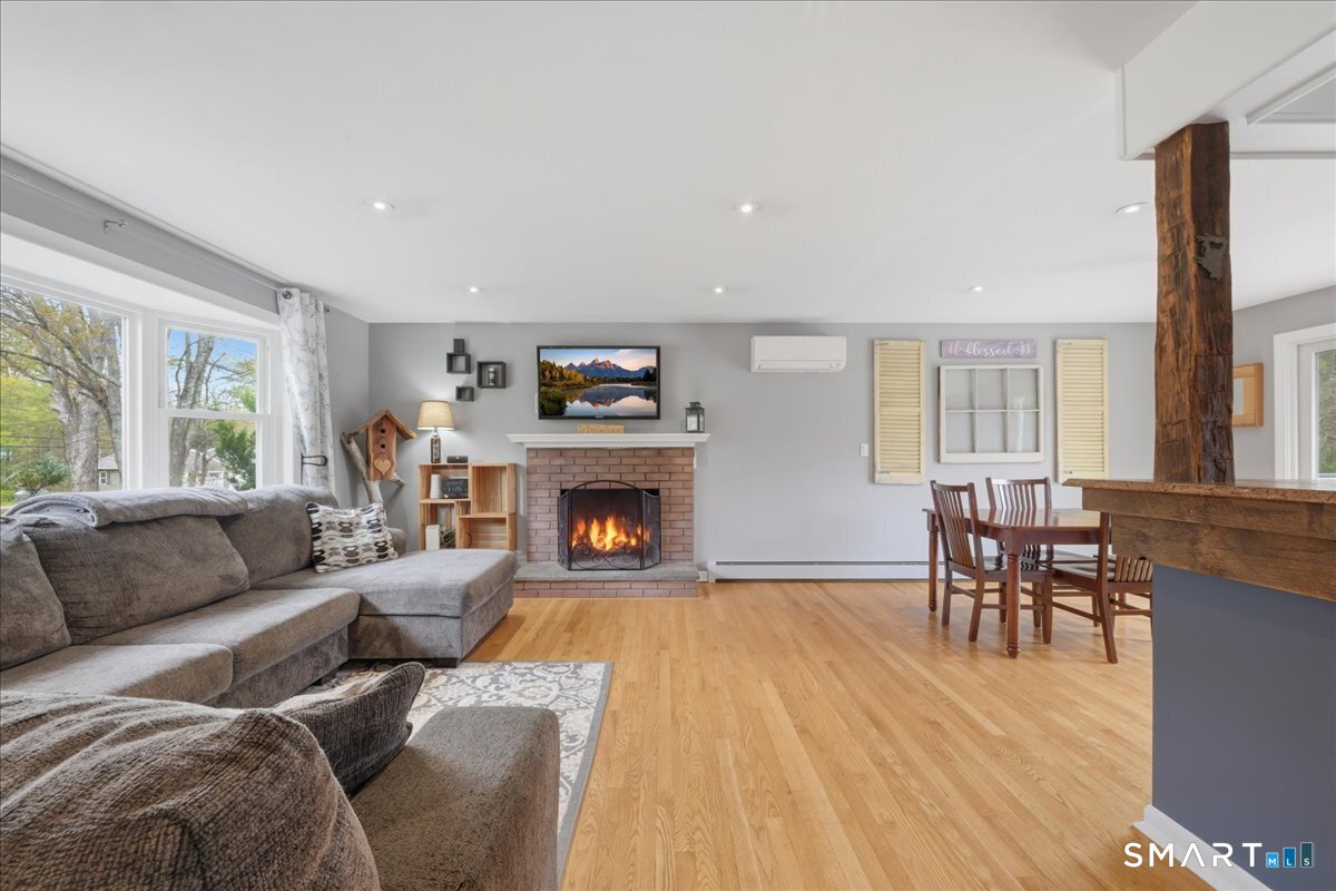 946 Shewville Road Ledyard, CT 06339 - Photo 8 of 39