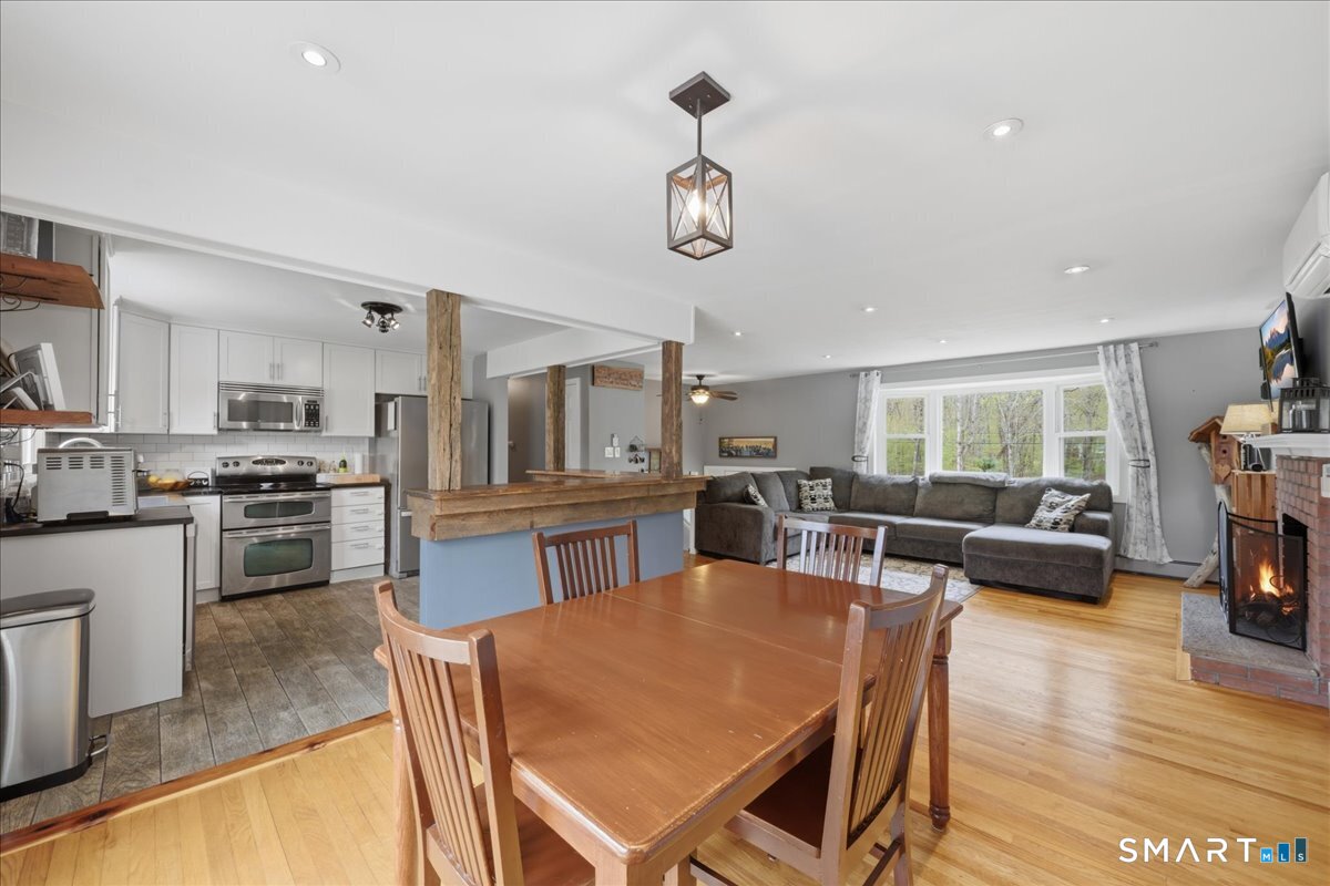 946 Shewville Road Ledyard, CT 06339 - Photo 9 of 39