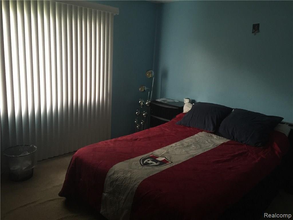 20955 Harvard Road Southfield, MI 48076 - Photo 11 of 16 harvard bedroom 2.jpg