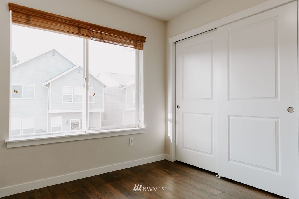 673 Ilwaco Place Northeast Renton, WA 98059 - Photo 28 of 29 Gallery Image 28