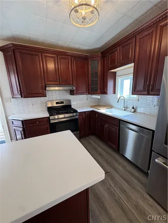 $1,850 | 220 Delhi Street, Syracuse, NY 13203