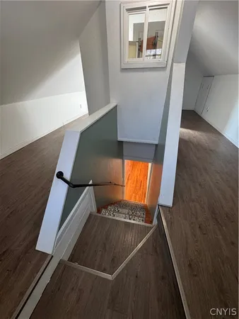 $1,850 | 220 Delhi Street, Syracuse, NY 13203