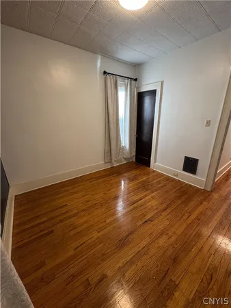 $1,850 | 220 Delhi Street, Syracuse, NY 13203