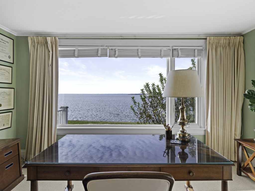 247 King Caesar Road Duxbury, MA 02332 - Photo 26 of 38 a view of living room