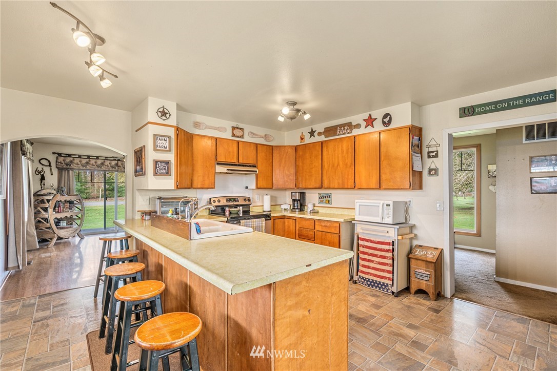 26004 Minkler Road Sedro-Woolley, WA 98284 - Photo 16 of 37 Gallery Image 16