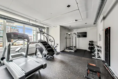 $375,000 | 909 West Washington Boulevard, Unit 811, Chicago, IL 60607