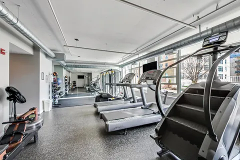 $375,000 | 909 West Washington Boulevard, Unit 811, Chicago, IL 60607