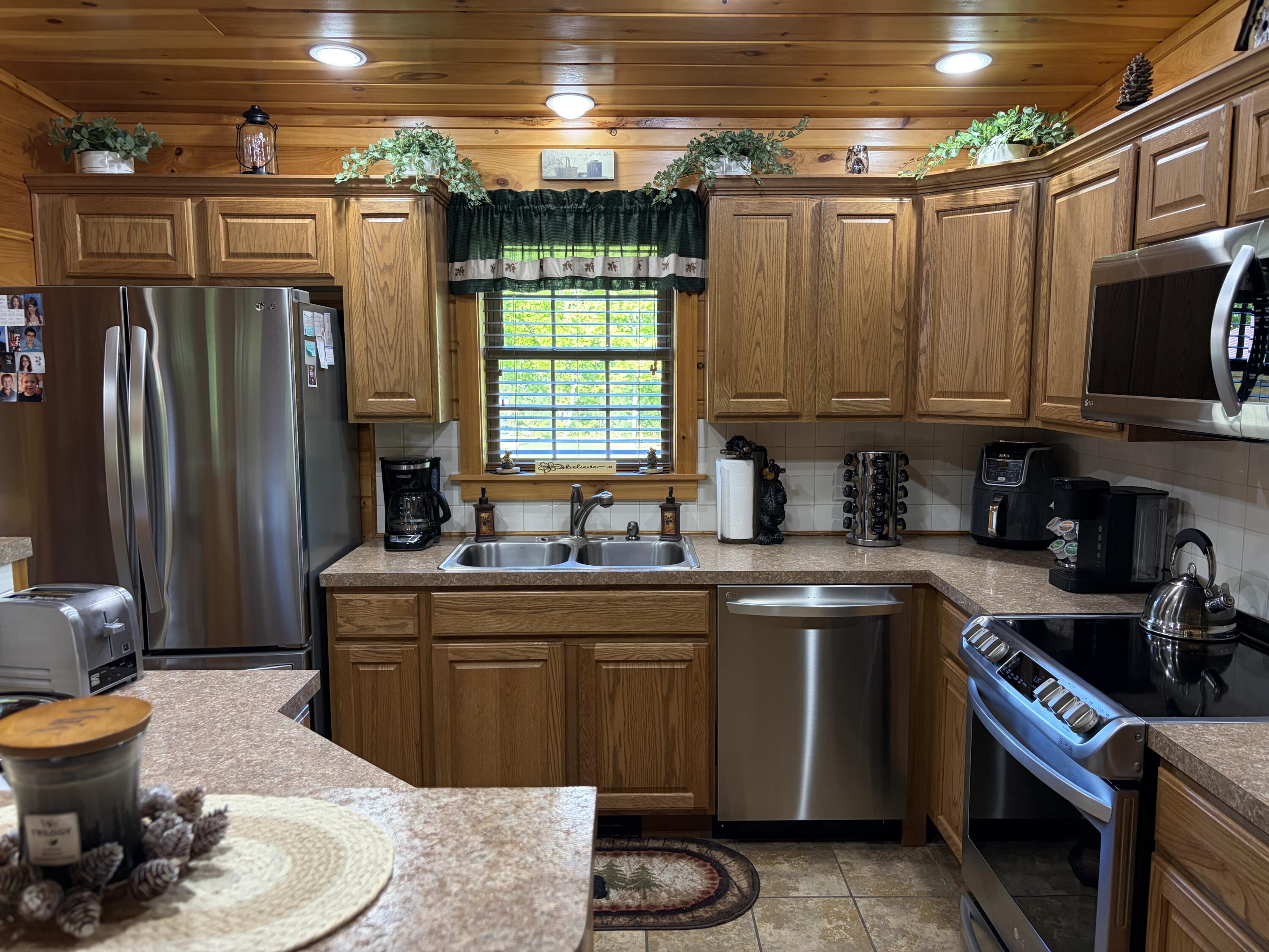 186 Town Line Road Cadyville, NY 12918 - Photo 7 of 60 Kitchen