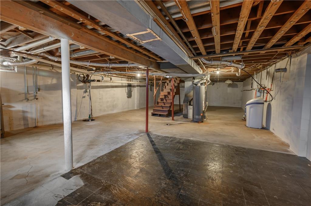 3045 South Shortridge Road Indianapolis, IN 46239 - Photo 12 of 43 Gallery Image 12