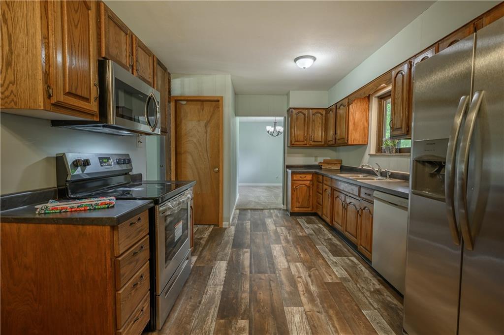 3045 South Shortridge Road Indianapolis, IN 46239 - Photo 3 of 43 Gallery Image 3