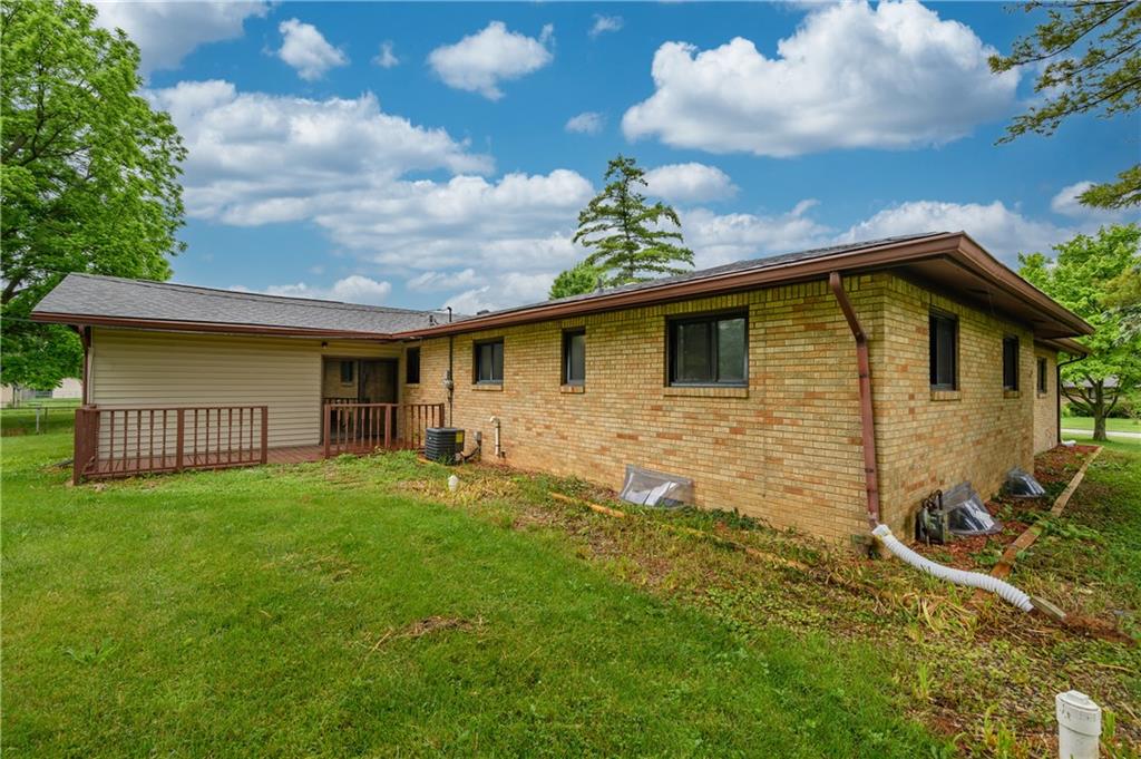 3045 South Shortridge Road Indianapolis, IN 46239 - Photo 41 of 43 Gallery Image 41