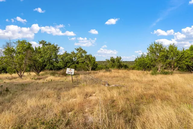 $400,000 | 94-95 Rocky Hollow, San Saba, TX 76877