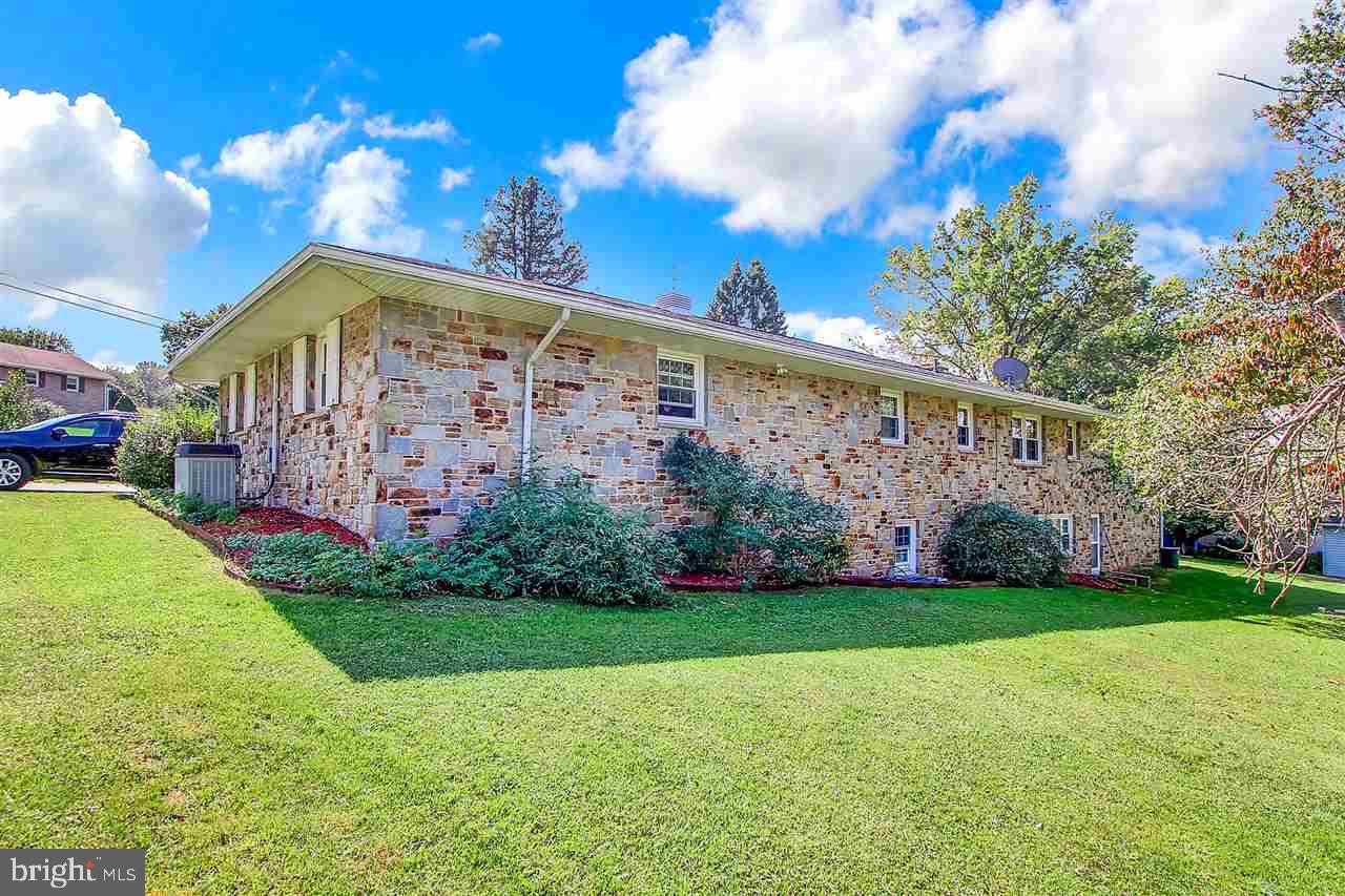 5885 Ambau Road Spring Grove, PA 17362 - Photo 24 of 36