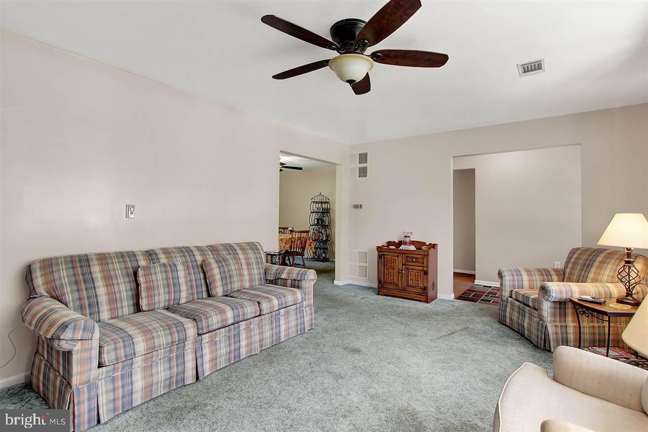 5885 Ambau Road Spring Grove, PA 17362 - Photo 6 of 36
