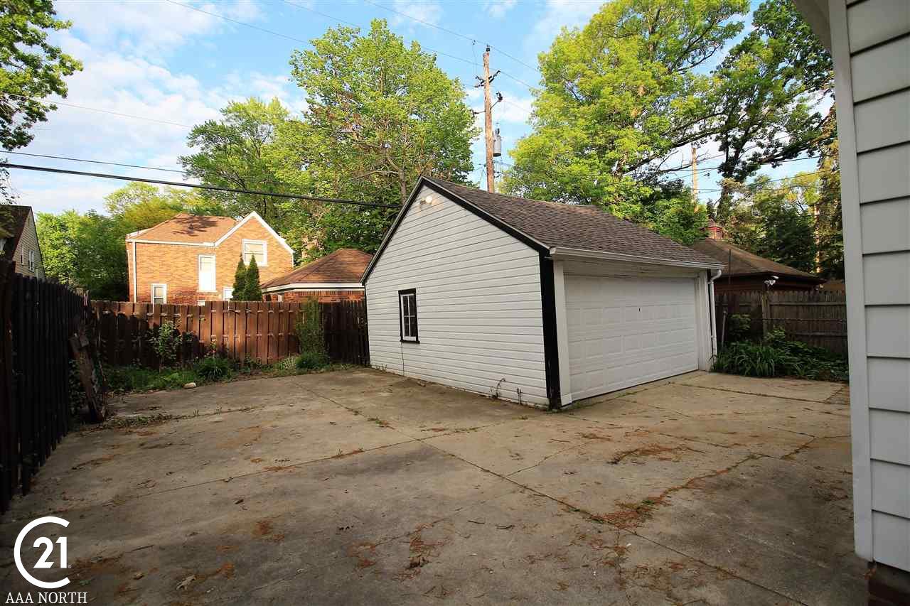 5084 Yorkshire Road Detroit, MI 48224 - Photo 22 of 28