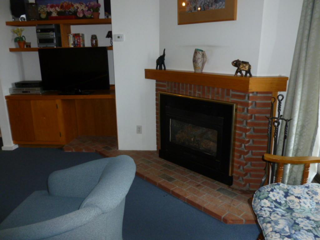 257 Old Mill Road, Unit E18 Killington, VT 05751 - Photo 2 of 8 Gallery Image 2