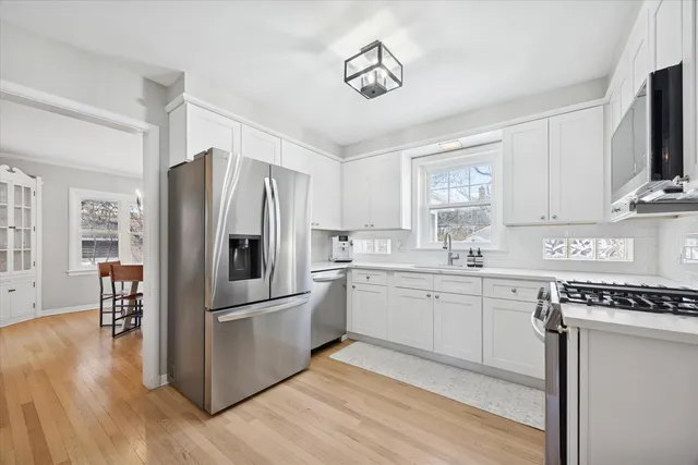 $799,000 | 310 Leitch Avenue, La Grange, IL 60525