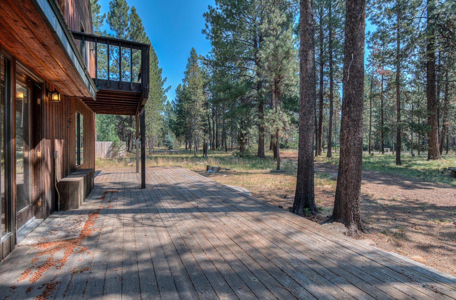 56043 Savage Road Bend, OR 97707 - Photo 44 of 50 3G2p4y-s