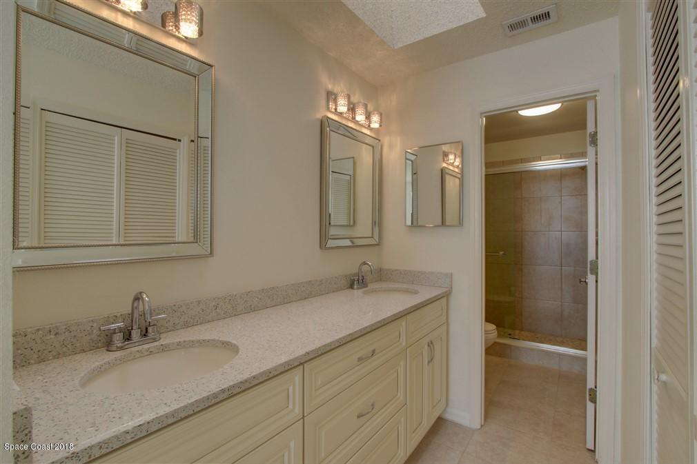 765 Spring Valley Drive Melbourne, FL 32940 - Photo 15 of 33 IMG_3794_5_6_fused