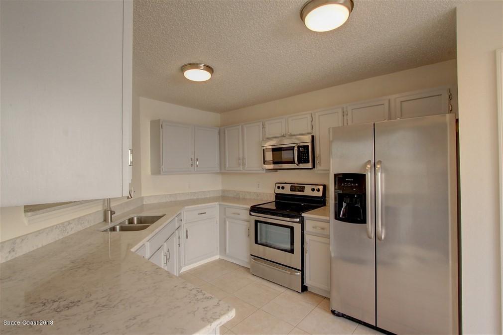 765 Spring Valley Drive Melbourne, FL 32940 - Photo 6 of 33 IMG_3776_7_8_fused