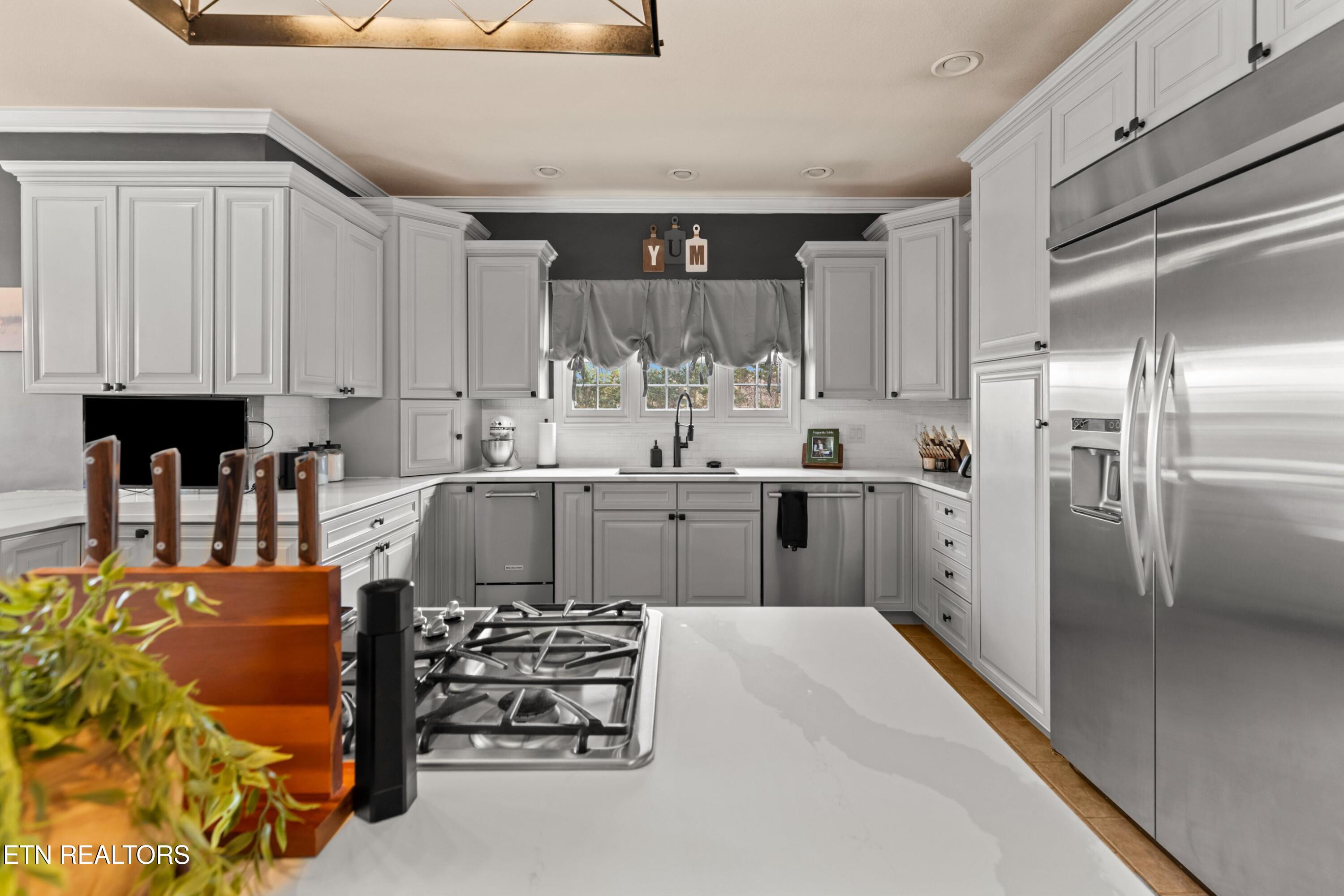 1316 Conner View Sevierville, TN 37862 - Photo 16 of 58 016-1316ConnerViewCourt-Sevierville-TN-3