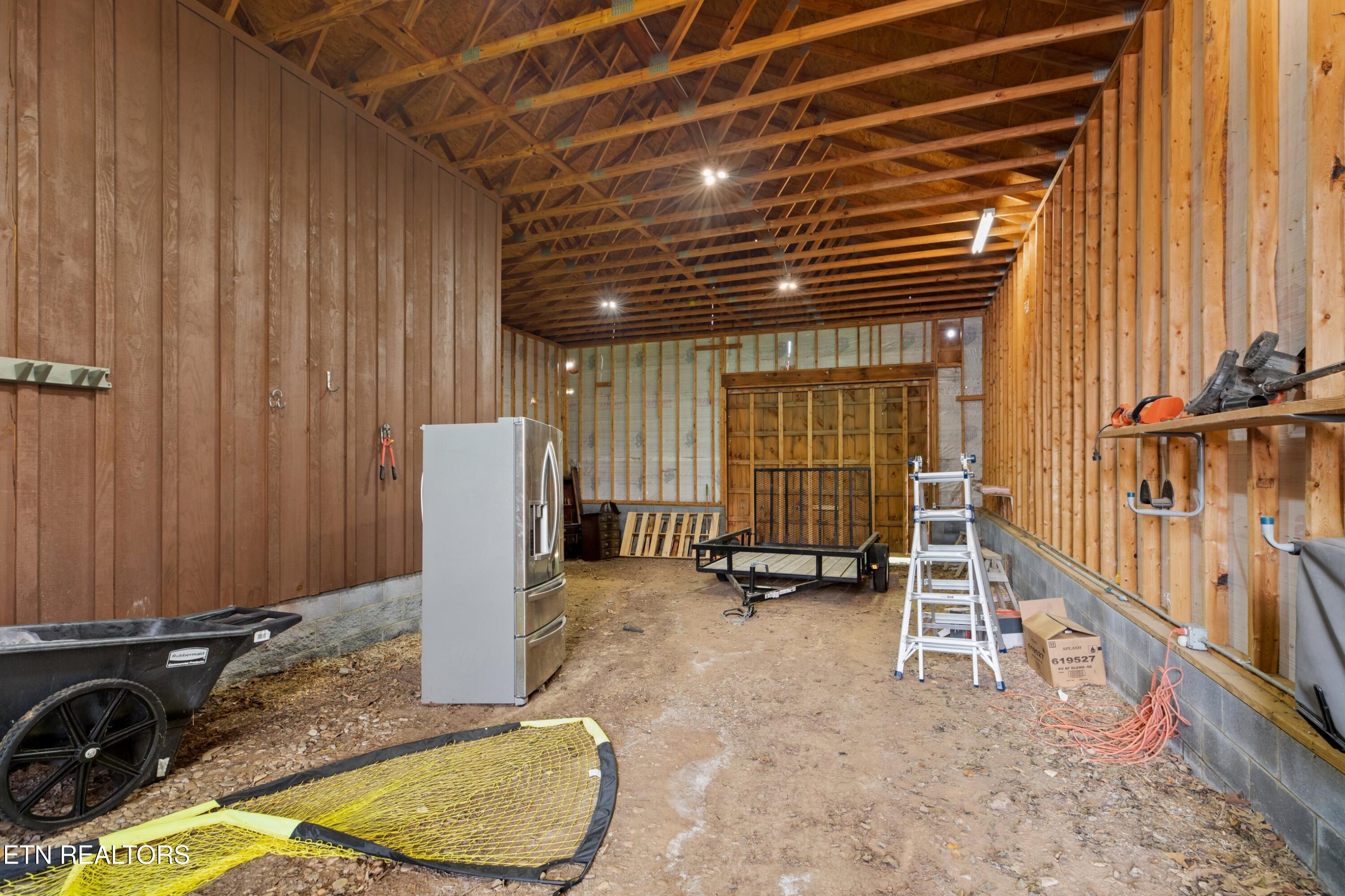 1316 Conner View Sevierville, TN 37862 - Photo 57 of 58 Barn