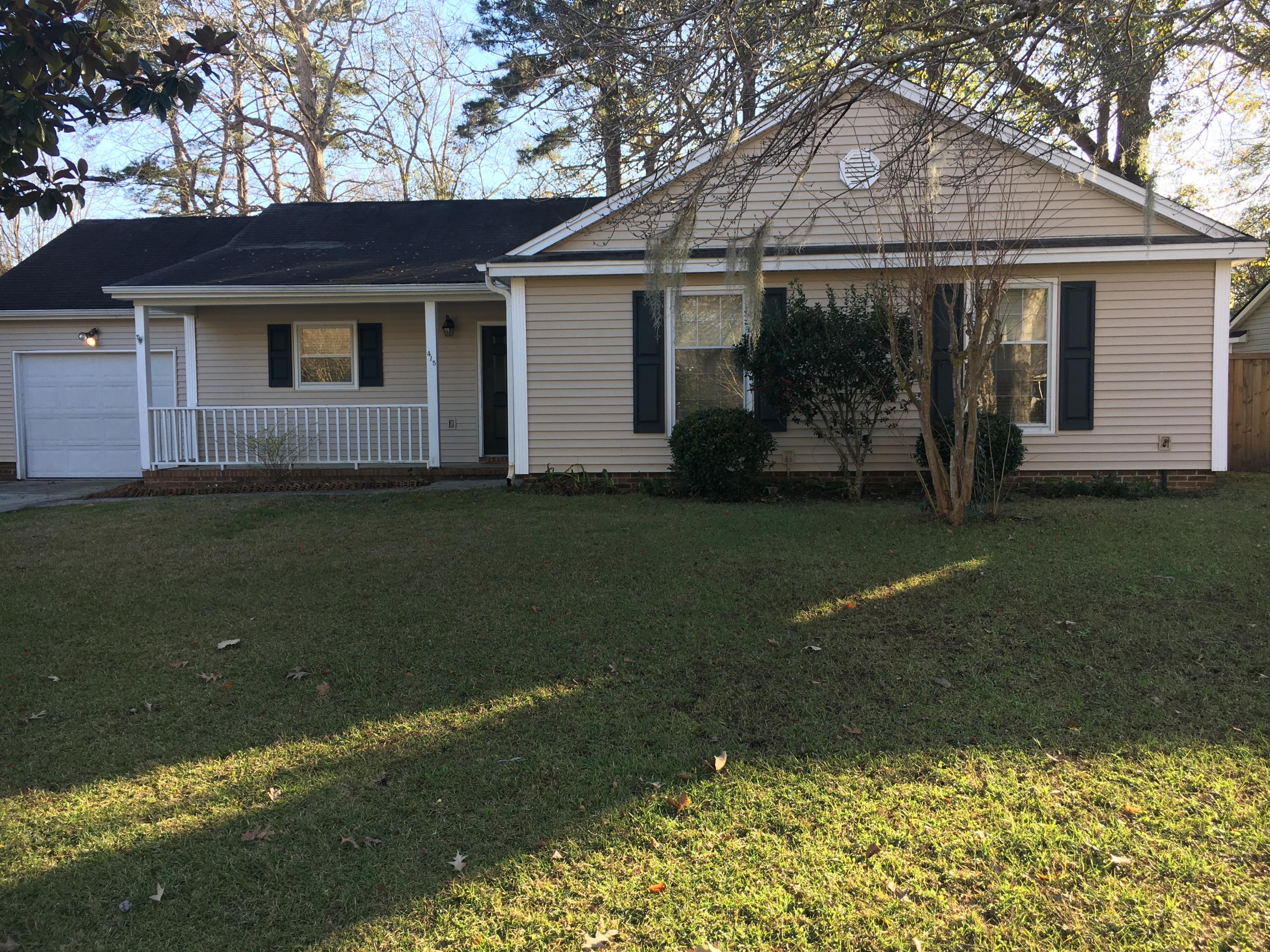 415 Hamlet Road Summerville, SC 29485 - Photo 3 of 19 IMG_4491