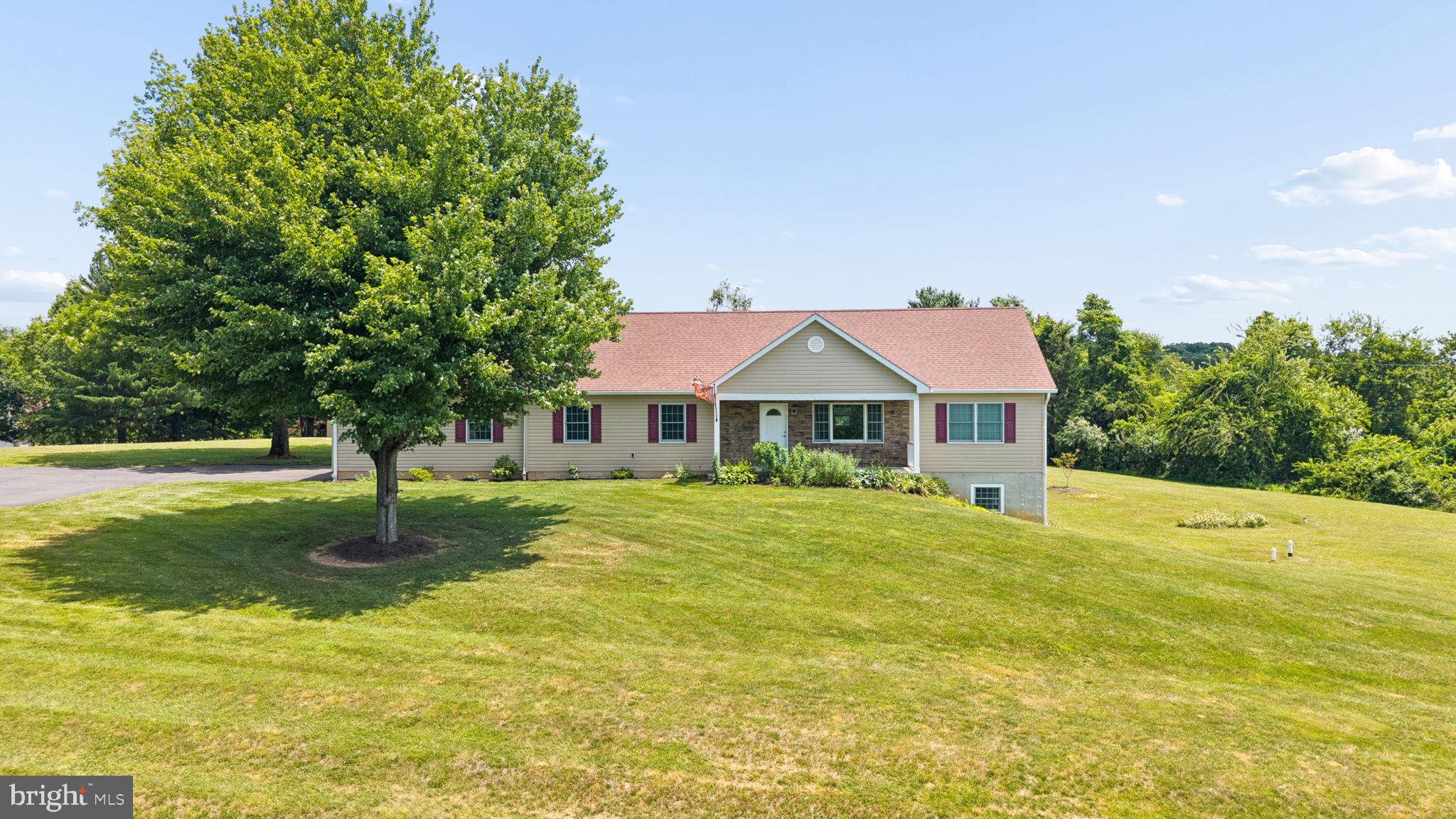 5369 Long Corner Road White Hall, MD 21161 - Photo 5 of 61
