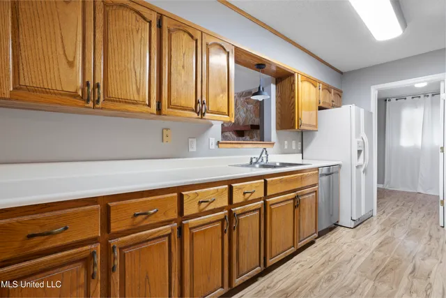 $262,500 | 831 Graveline Road, Gautier, MS 39553