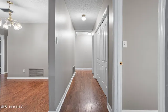 $262,500 | 831 Graveline Road, Gautier, MS 39553