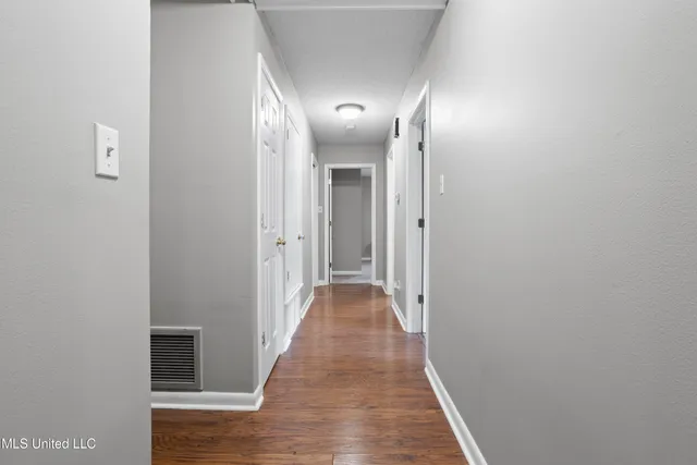 $262,500 | 831 Graveline Road, Gautier, MS 39553