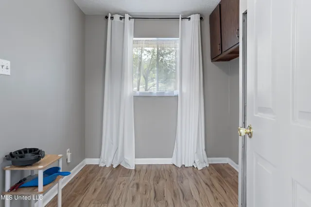 $262,500 | 831 Graveline Road, Gautier, MS 39553