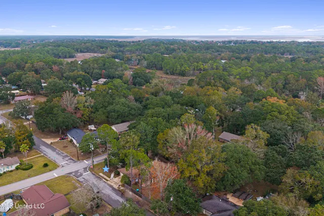 $262,500 | 831 Graveline Road, Gautier, MS 39553