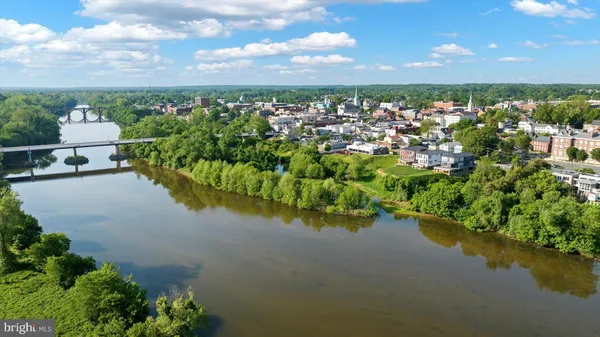 $1,599,900 | 1111 Sophia Street, Fredericksburg, VA 22401