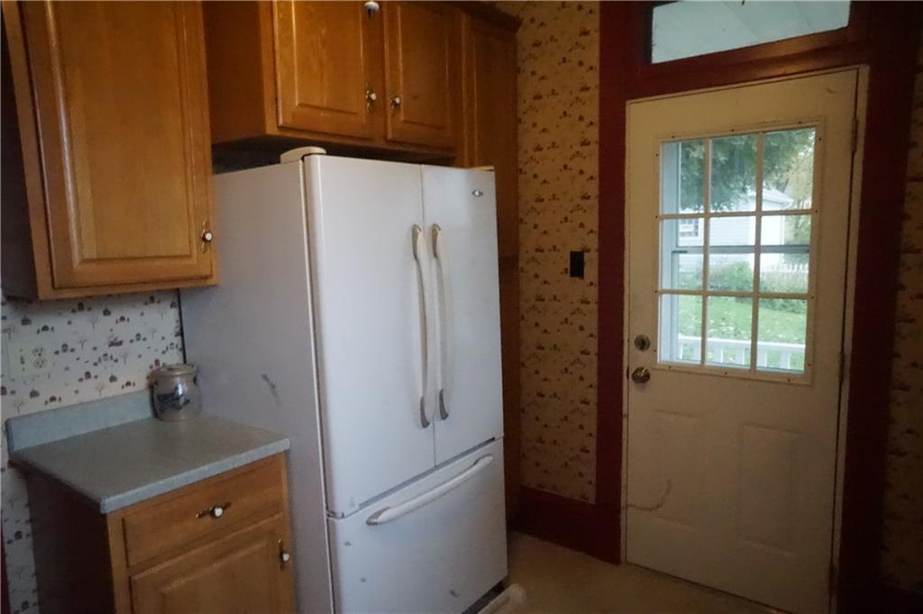 607 3rd Street Butler, PA 16001 - Photo 9 of 24