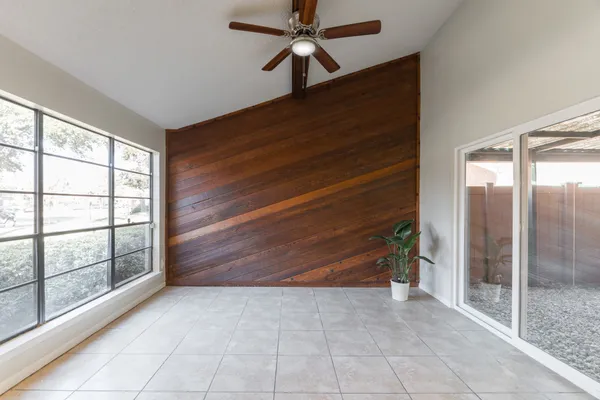 $185,000 | 2445 Briarwest Boulevard, Houston, TX 77077