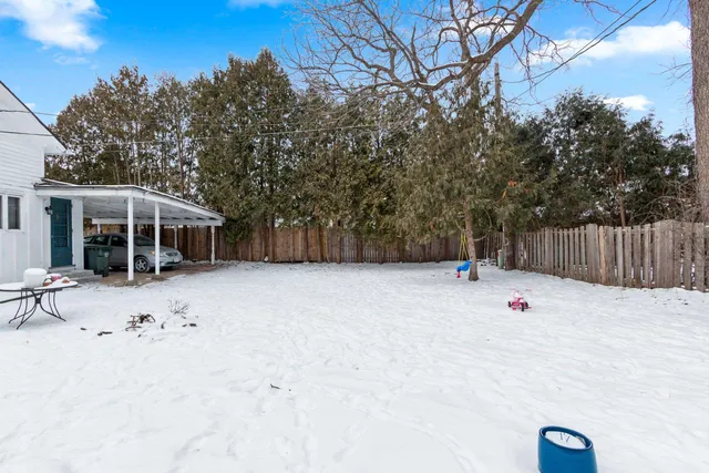 $220,000 | 417 Fulton Street, De Pere, WI 54115