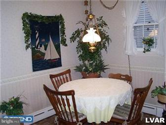 221 Walnut Lane Riegelsville, PA 18077 - Photo 4 of 11
