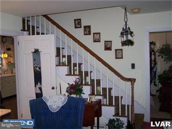 221 Walnut Lane Riegelsville, PA 18077 - Photo 9 of 11